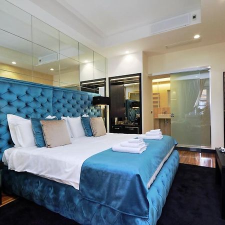 Trevi Diamond Luxury Suites & Jacuzzi Roma Exterior foto