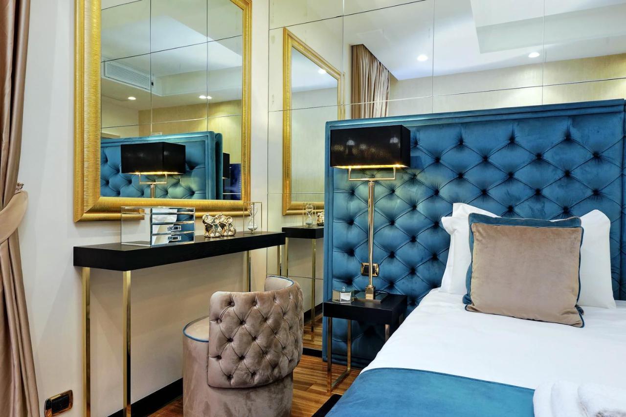 Trevi Diamond Luxury Suites & Jacuzzi Roma Exterior foto
