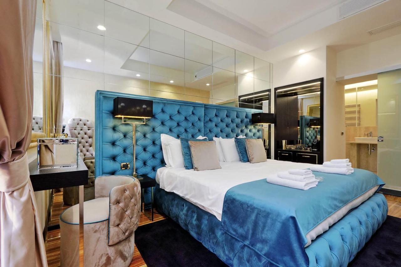Trevi Diamond Luxury Suites & Jacuzzi Roma Exterior foto
