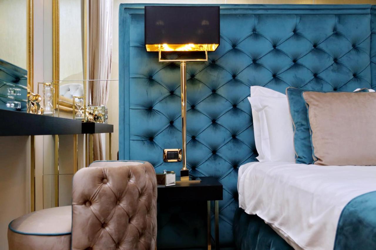 Trevi Diamond Luxury Suites & Jacuzzi Roma Exterior foto